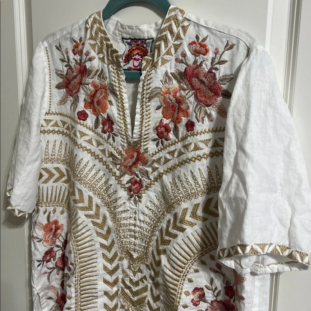 Johnny Was Rianne top medium white floral linen embossed - Picture 5 of 9